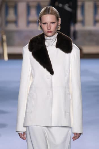 Tory Burch NYFW 2023 white blazer jacket with cut fur trim collar